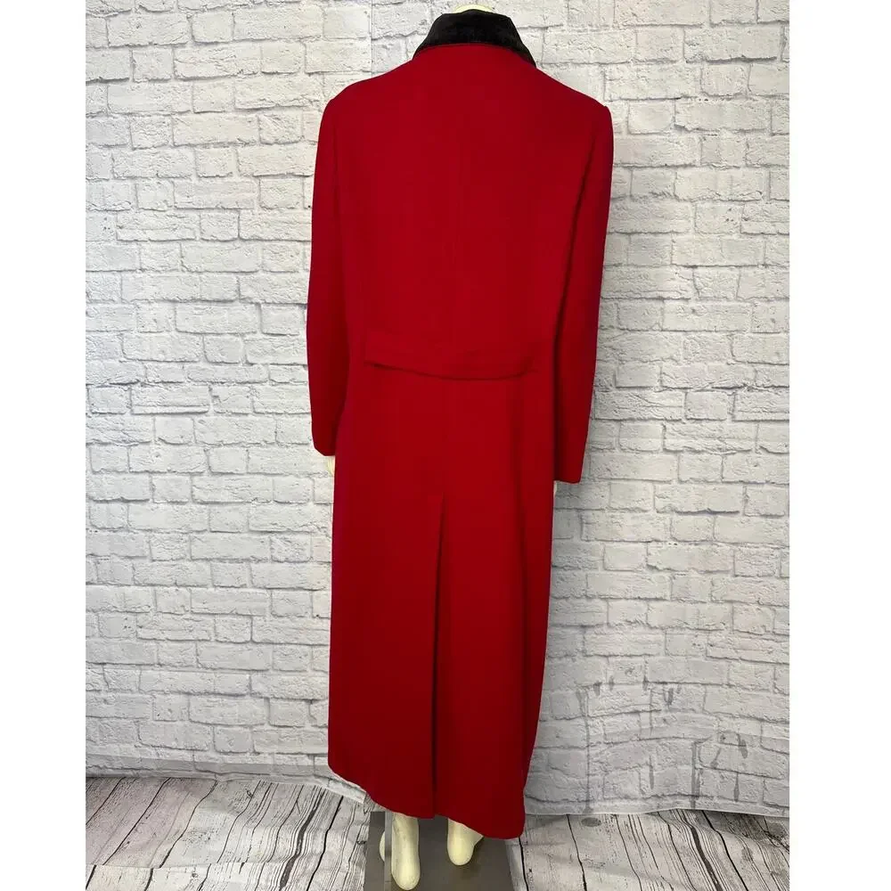 Vintage 90’s Red & black velvet long coat by MDP Mario De Pinto Large